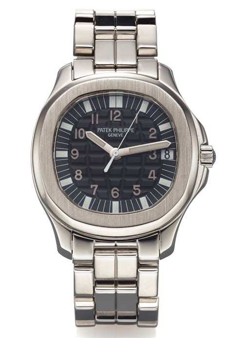 patek philippe aquanaut water resistance